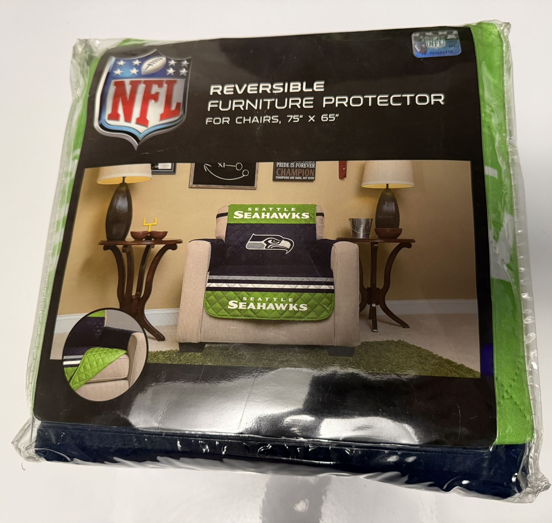 Seattle Seahawks Reversible Furniture, Protector-Chair 75”X65”