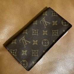 Louis Vuitton Checkbook Wallet
