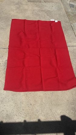 IKEA Red Rug In Excellent Condition 7x 5 Feet 