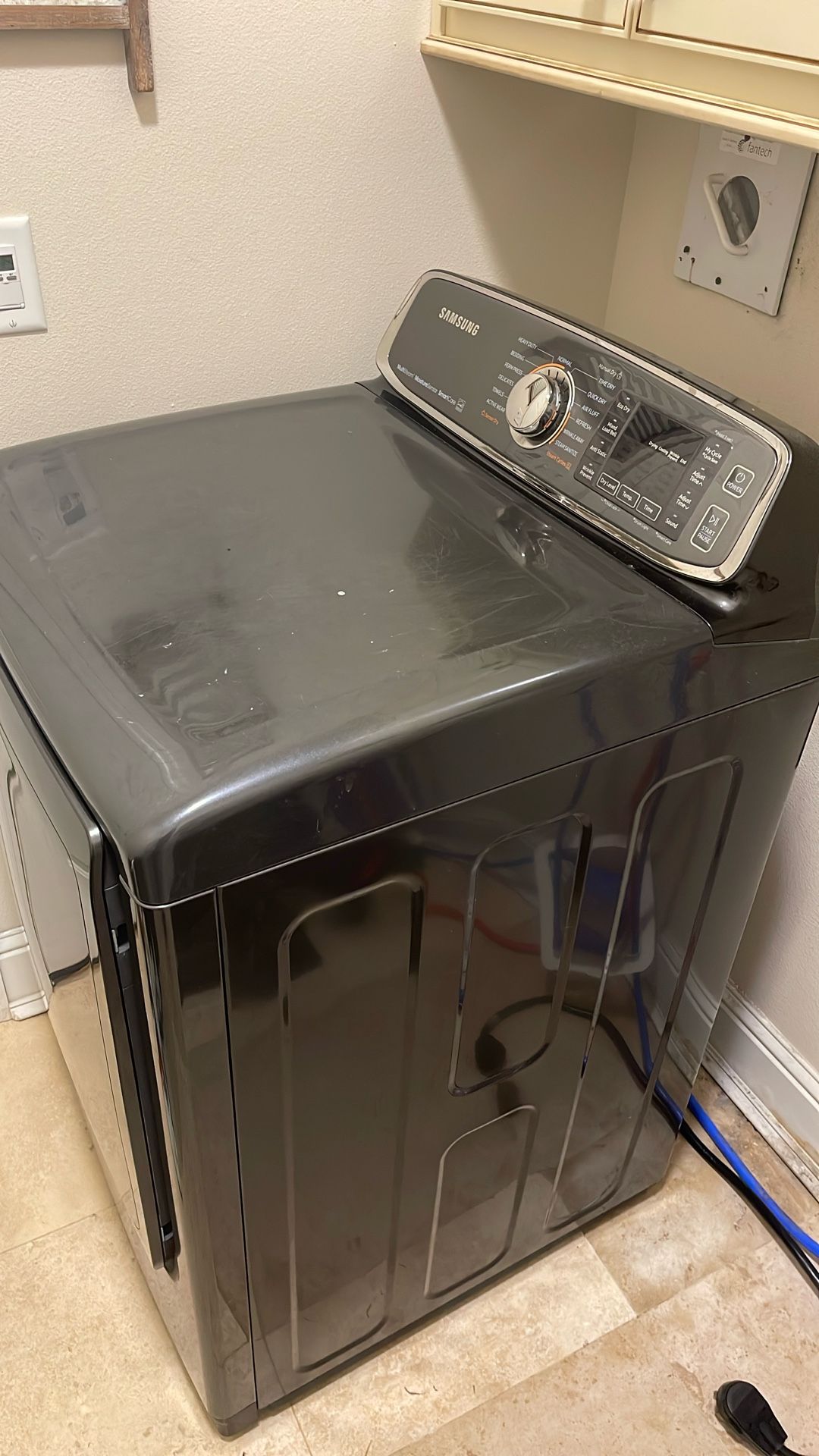 Washer And Dryer with Hook-ups