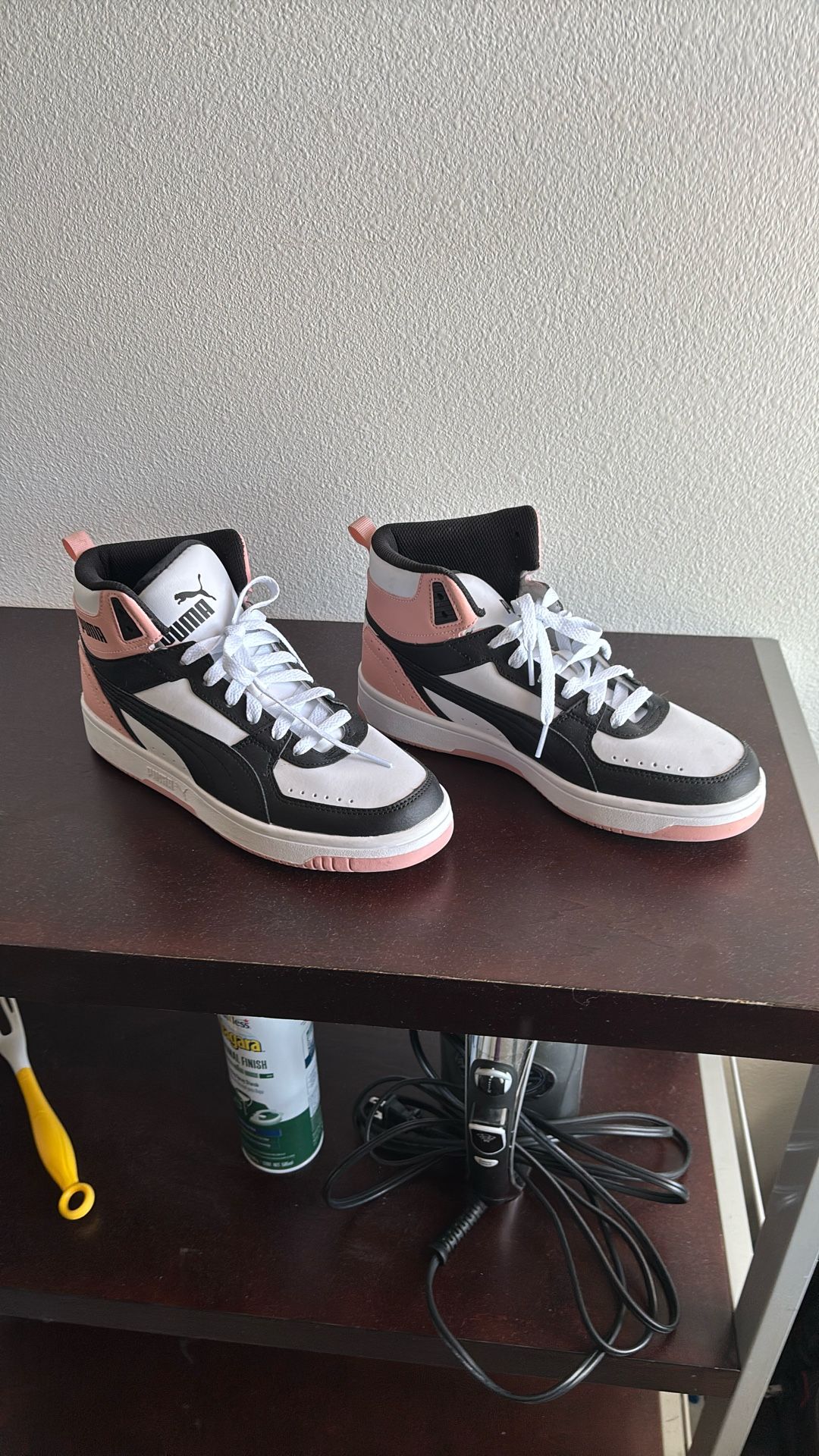 Puma Ladies High Top Sneakers