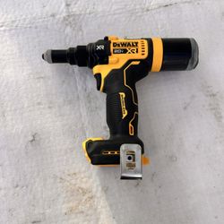 📌DEWALT 20-Volt MAX Cordless 3/16 in. Rivet Tool (Tool-Only) 👉PRECIO FIRME NO MENOS👉$240