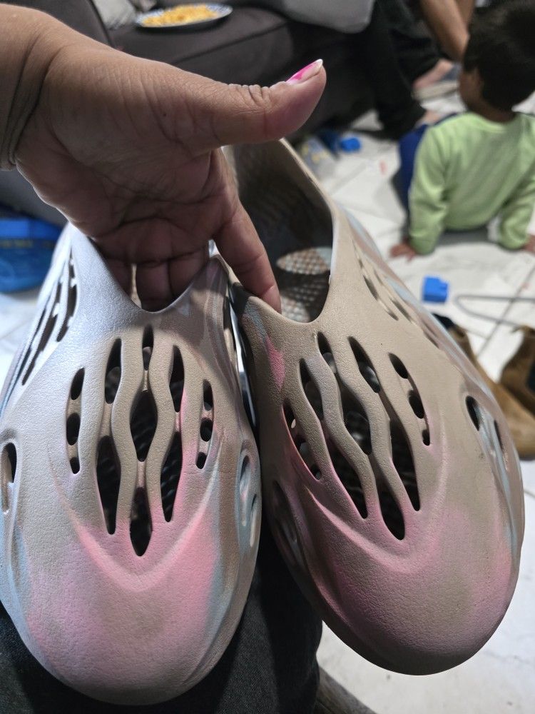 Adidas Yeezy Foam RNNR MX