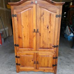 Armoire