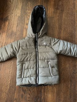Boys Body Glove Brand Hooded Jacket Size 6