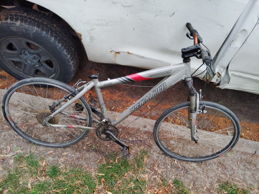 17" frame Specialized Hard Rock bike