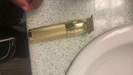 Babyliss Gold liners with charger