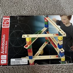 Hape Quadrilla Wooden Marble Run – Autobahn 🏗️🟢
