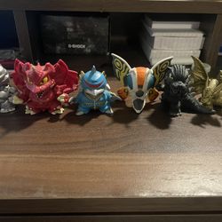 Godzilla Figurines 2014