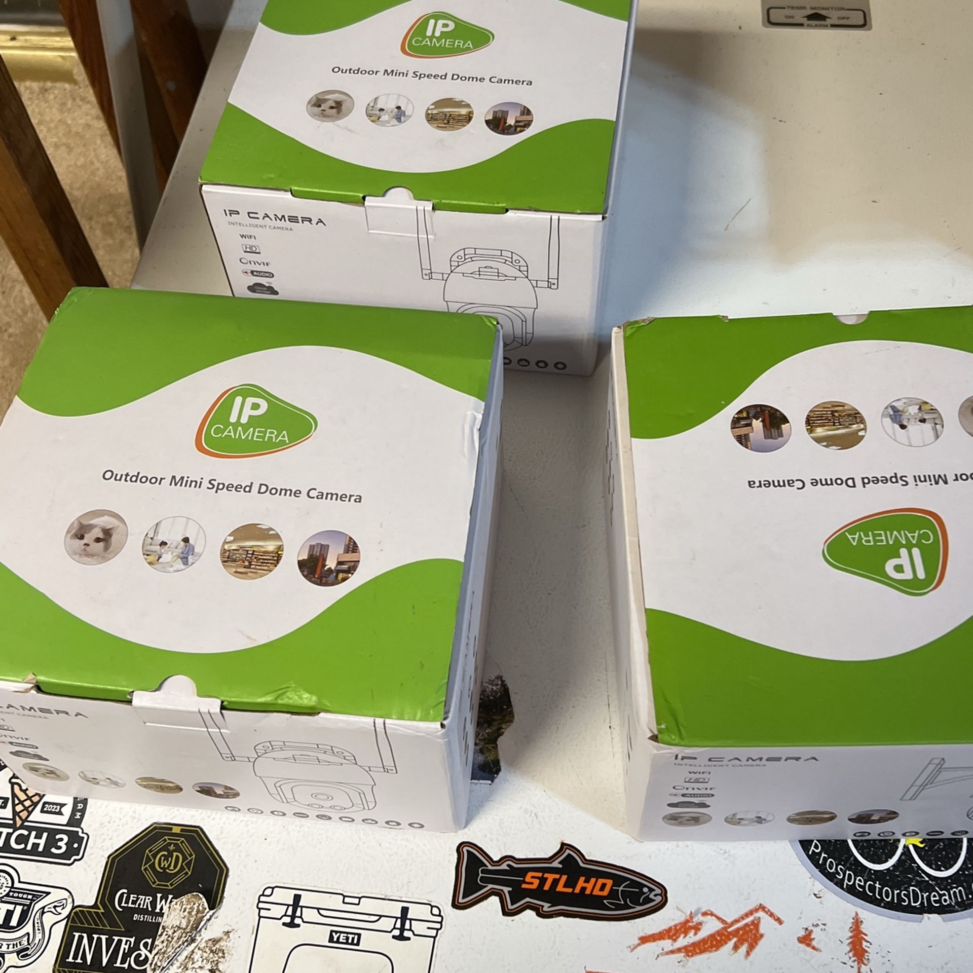 Outdoor Wi-Fi Security Cameras