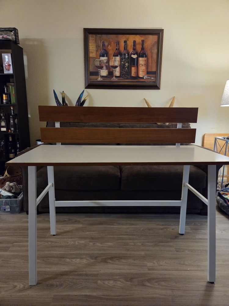 White Metalic Desk Computer Desk