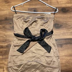 Brand new Womans Papaya brand Gold Dress Up For Sale