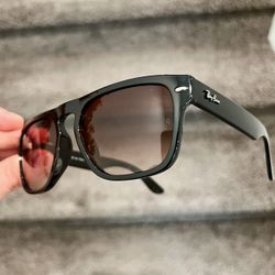 NEW original Ray Ban 4401