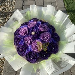 Eternal Rose Bouquet 
