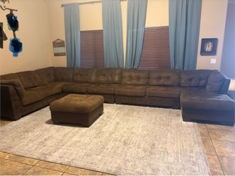 Extra long sectional w/ ottoman