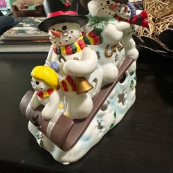 Ceramic Christmas Candle Holder Decoration. 
