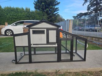 Chicken Coop and Run with Wheels