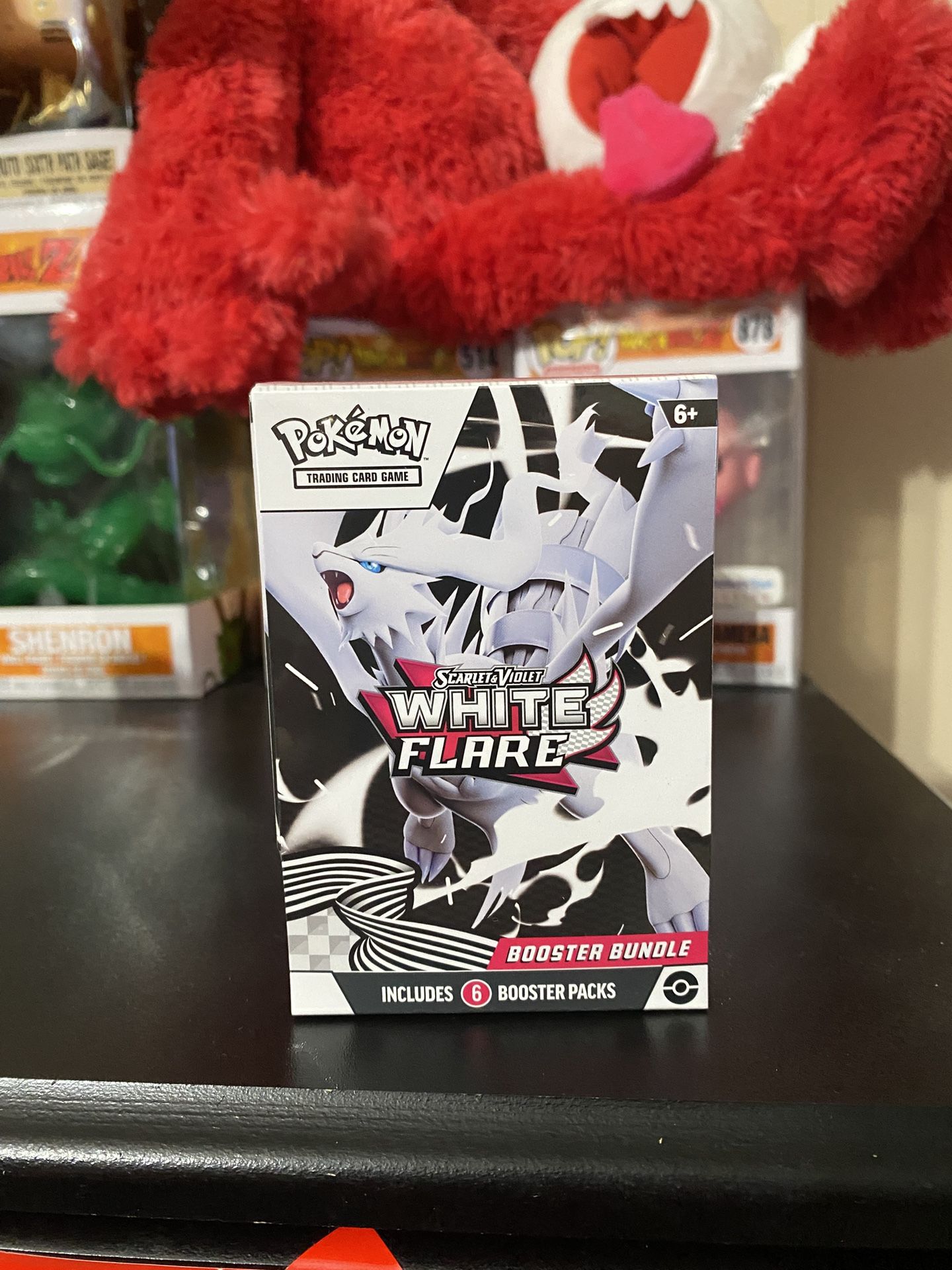 Pokemon White Flare Booster Bundle