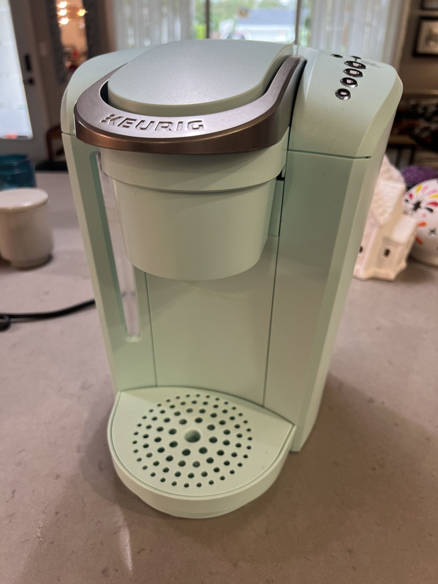Keurig K-Select Single-Serve K-Cup Pod Coffee Maker, Oasis
