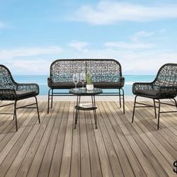 4 Pc Outdoor Patio Furniture Set