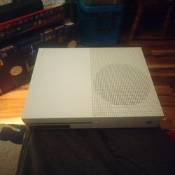 Xbox One S 