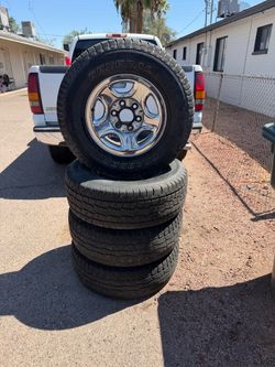 Silverado Tires with Chrome Wheels – Set of 4