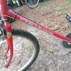 10 Speed MOUNTAIRE.  ATB by Columbia Bike