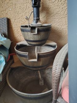 Outdoor water fountain