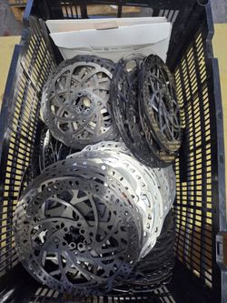 Bike disc brakes