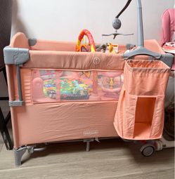 Baby Playpen/Baby Bassinet