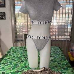Victorias Secret Set 