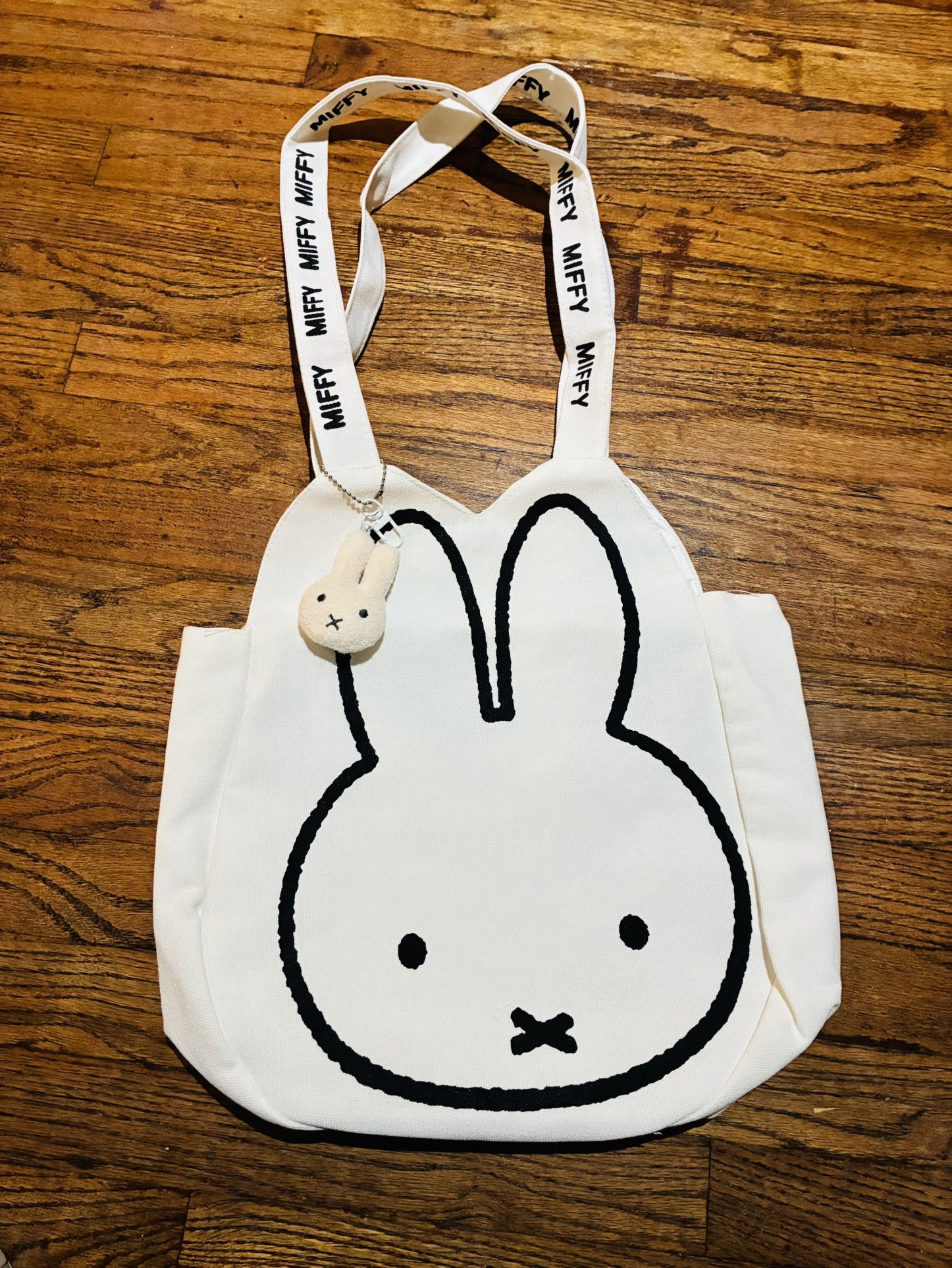 Miffy Tote With Button