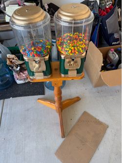 Candy machine vintage