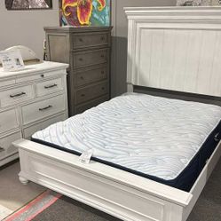 OM• $38 Initial • Brand New Kanywn Bedroom Set 