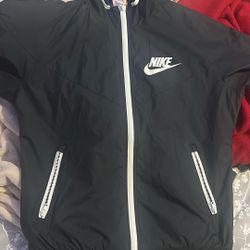 Women M Nike Hoodie 