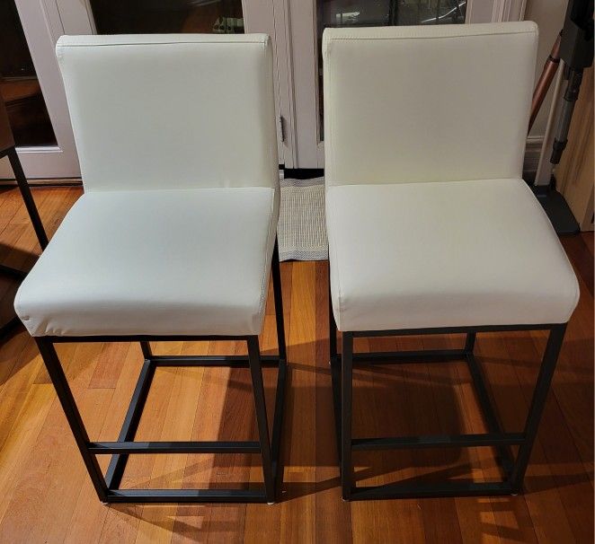 White Faux Leather Counter Height Chair (Set of 2 )