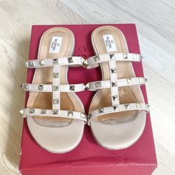 Valentino Rockstud Flat Sandals