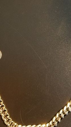 14k Gold Filled cuban Chain Diamond cut. Stamped!