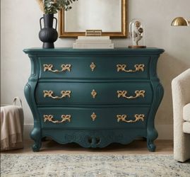 Dark Green Pulaski Solid Wood Bombe Chest Dresser