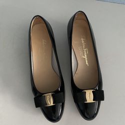 Ferragamo Heels 