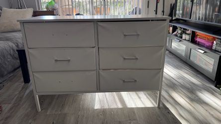 6-Drawer Dresser with Faux Leather Drawer Fronts