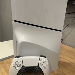 PlayStation 5 Console - Disc Edition