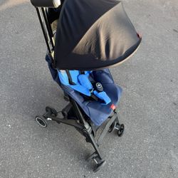 Ultra Compact Lightweight Travel Stroller