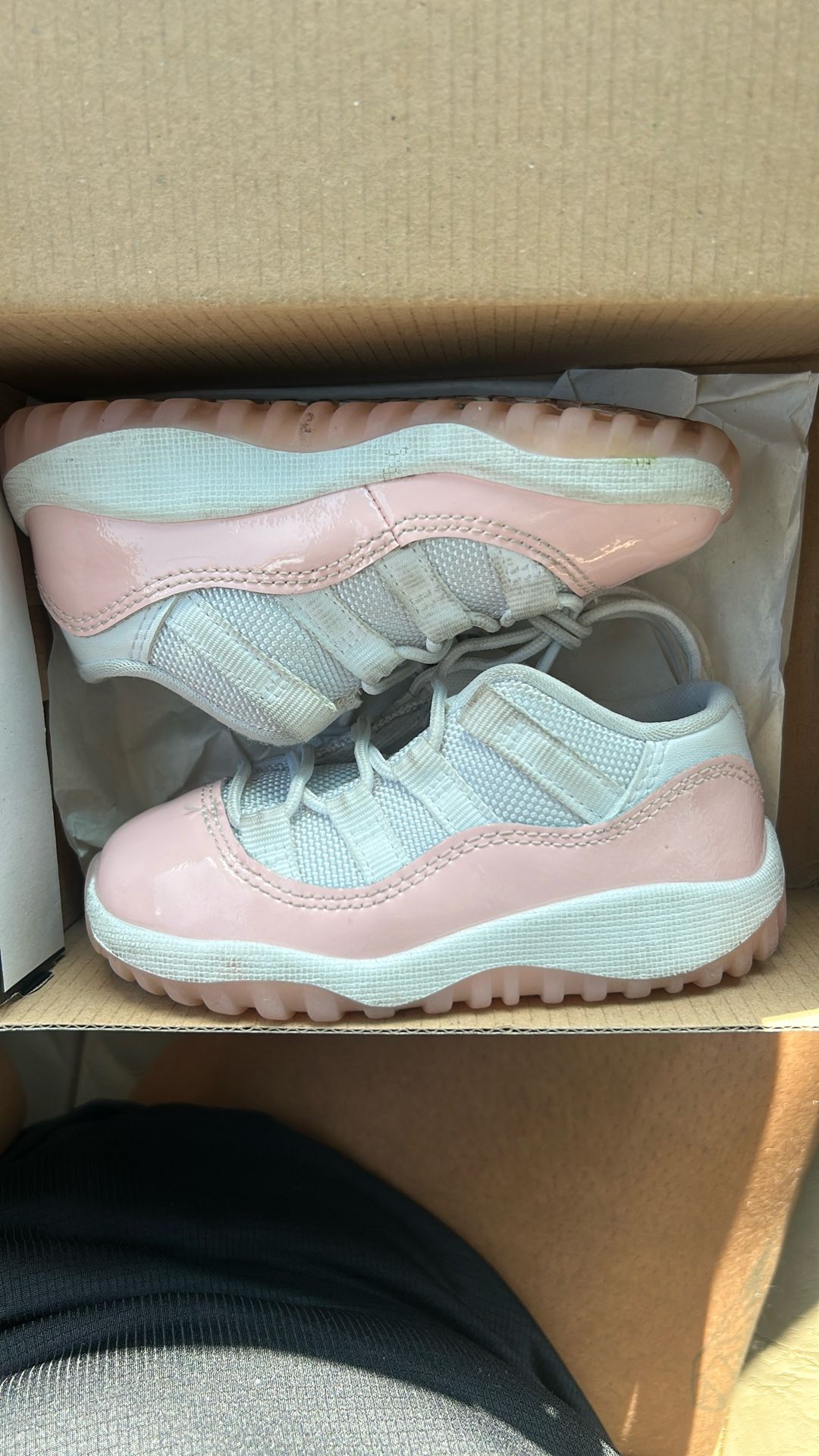 Jordan 11 Pink And White