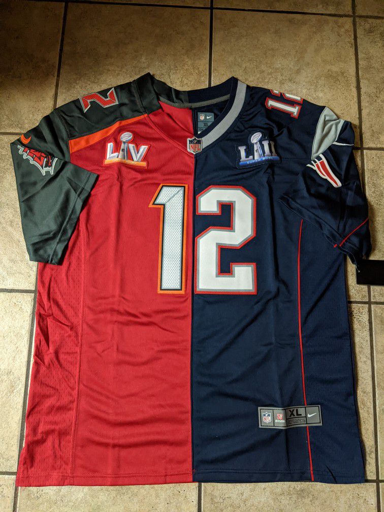 Tom Brady Jersey Patriots Buccaneers Jersey size XL