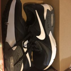 New women’s Nike Air Max Shoes