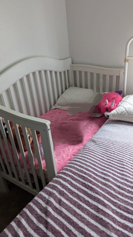 Baby Crib $30