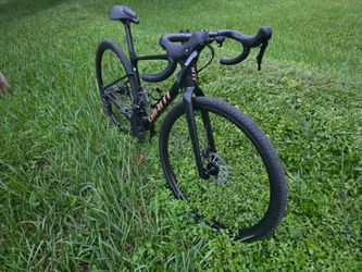Giant Revolt Gravel Bike Black with Drop Bars