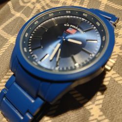 MEN'S NAVY BLUE PLATED ANALOG BRACELET WATCH

