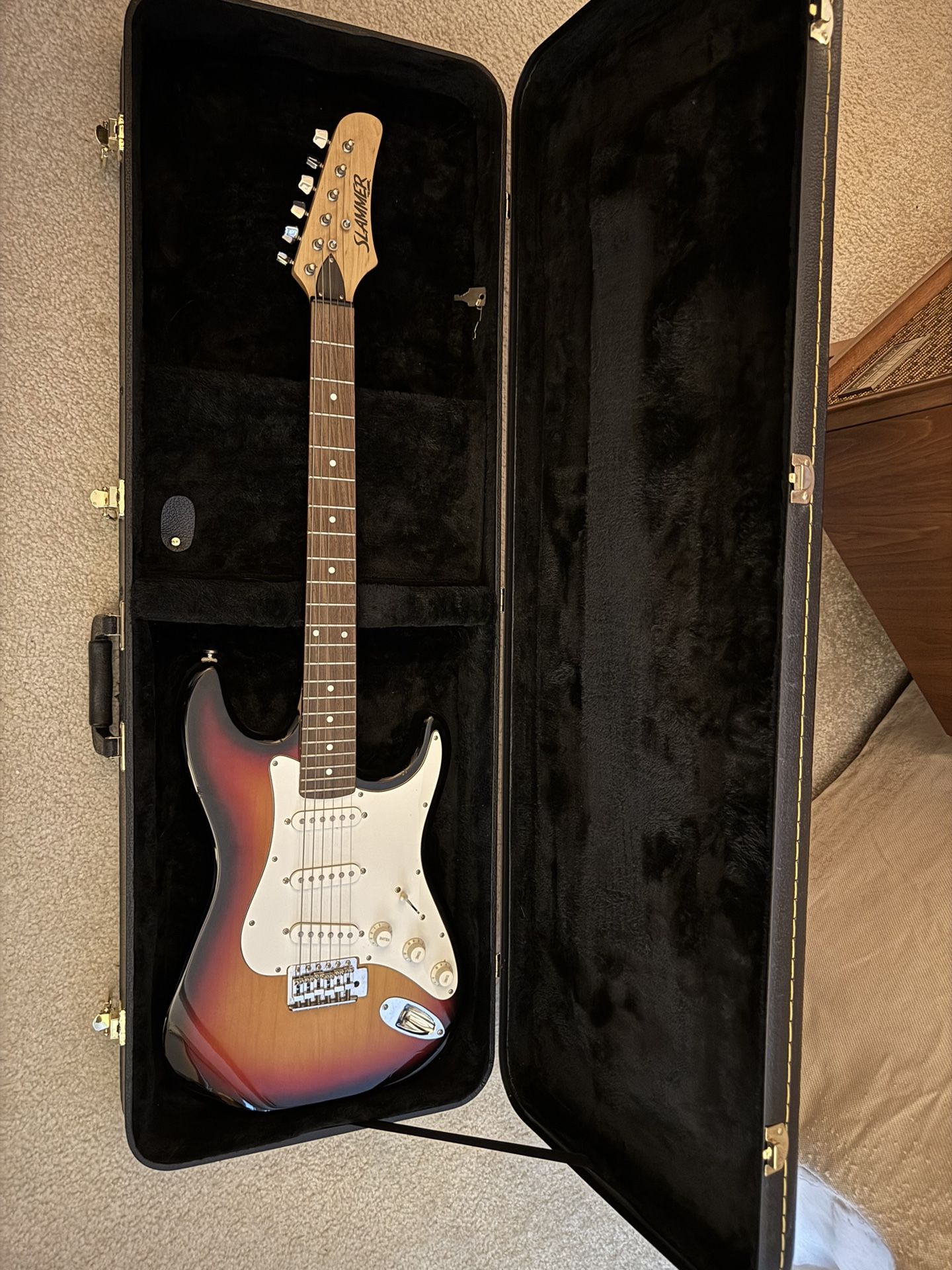 Slammer (Hamer) Strat Guitar